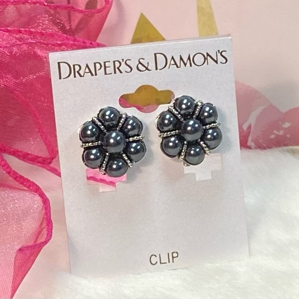NWT DRAPER’S & DAMON’S BLACK PEARL CLIP EARRINGS